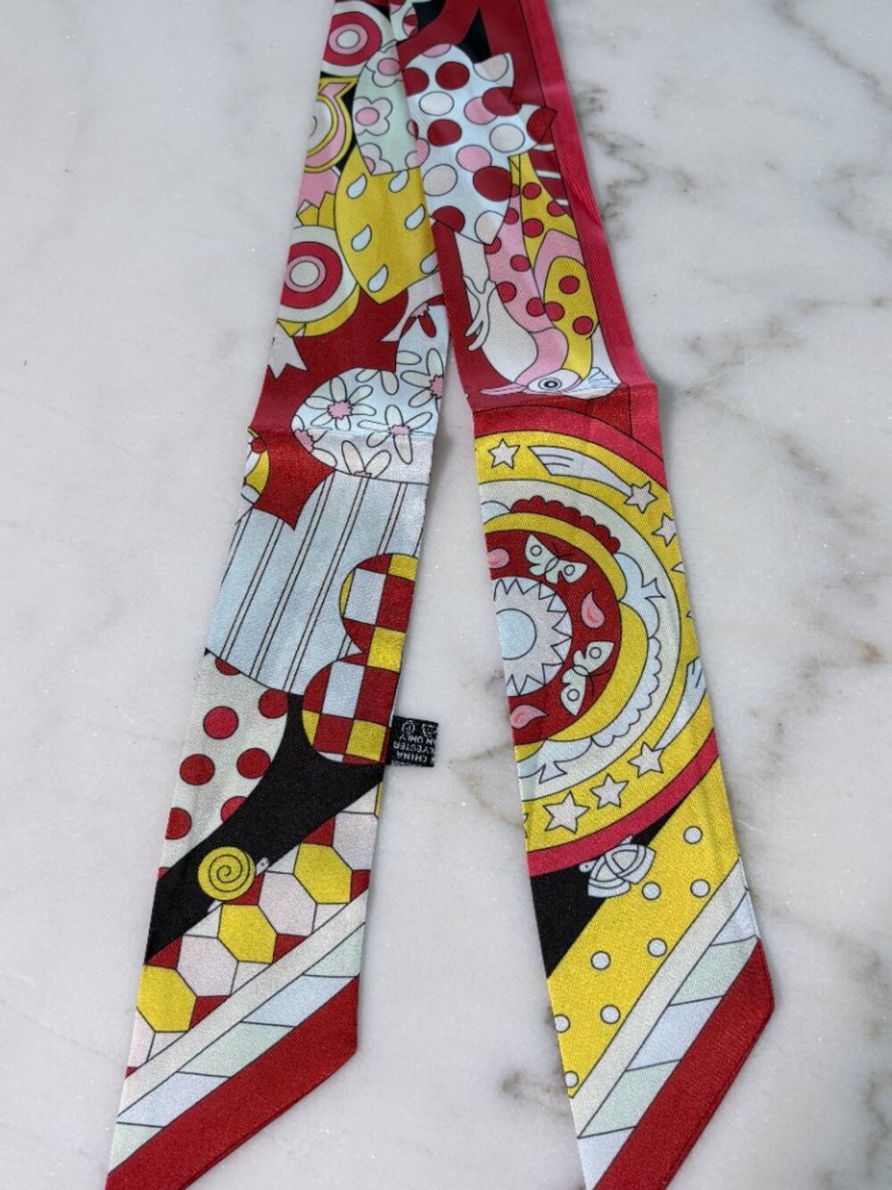 Elegant Luxury Styling Purse wraps in Red and Yellow - Picture 2 of 5